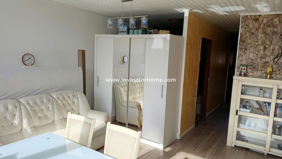 Verkoop - Appartement - Torrevieja - Centro
