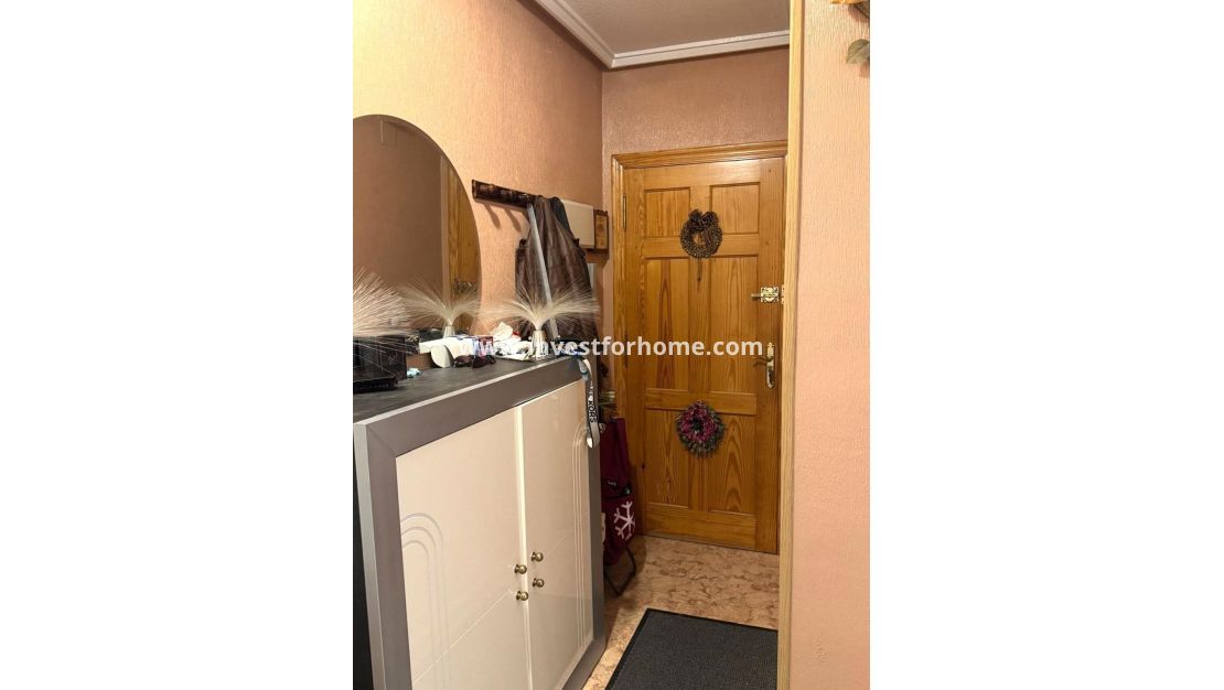 Verkoop - Appartement - Torrevieja - Centro