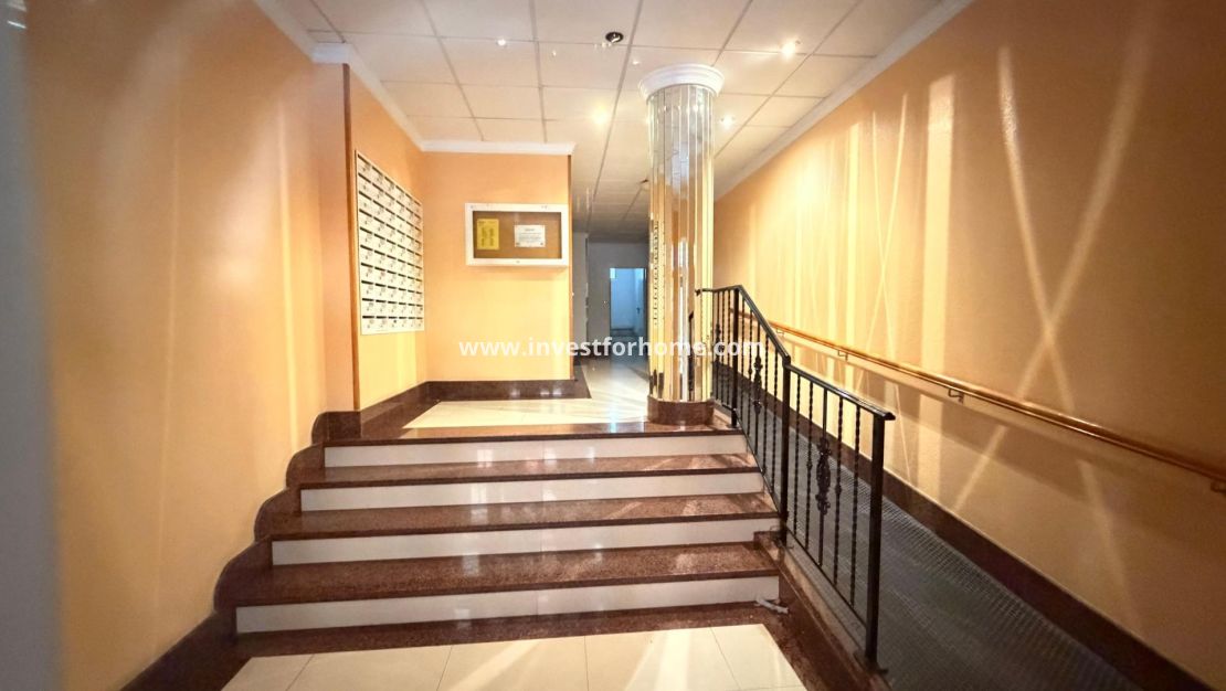 Verkoop - Appartement - Torrevieja - Centro