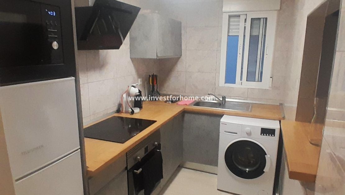 Verkoop - Appartement - Torrevieja - Centro