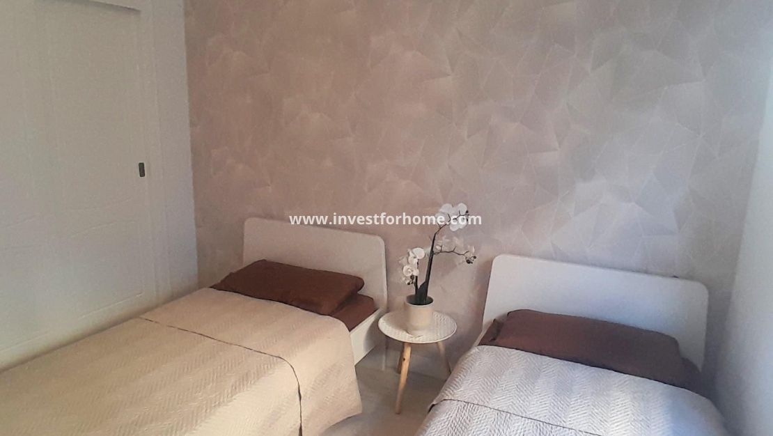 Verkoop - Appartement - Torrevieja - Centro