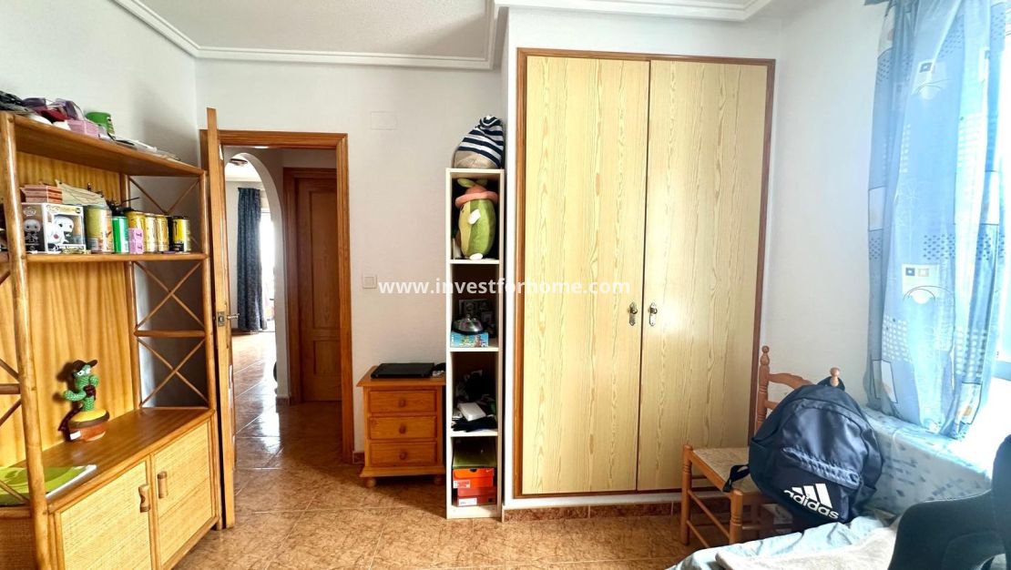 Verkoop - Appartement - Torrevieja - Centro