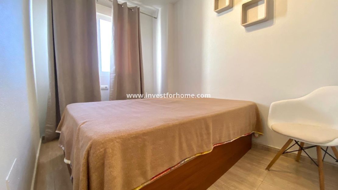 Verkoop - Appartement - Torrevieja - Centro
