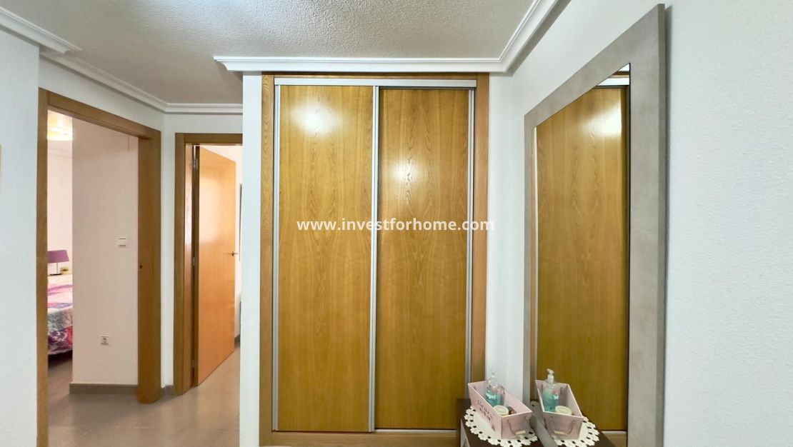 Verkoop - Appartement - Torrevieja - Centro