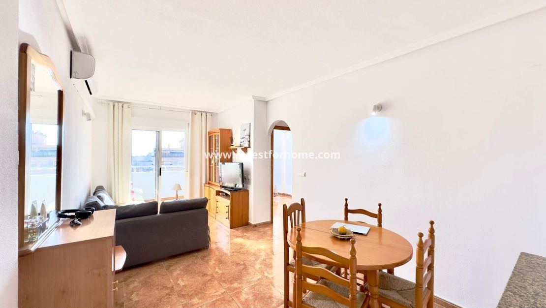 Verkoop - Appartement - Torrevieja - Centro