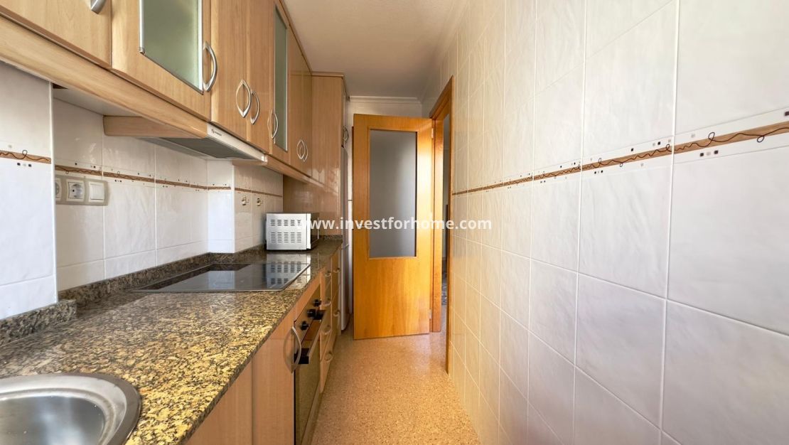 Verkoop - Appartement - Torrevieja - Centro