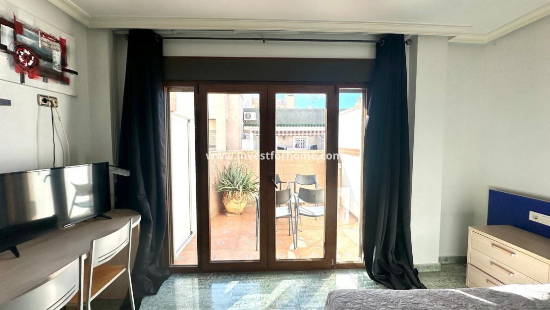Verkoop - Appartement - Torrevieja - Centro