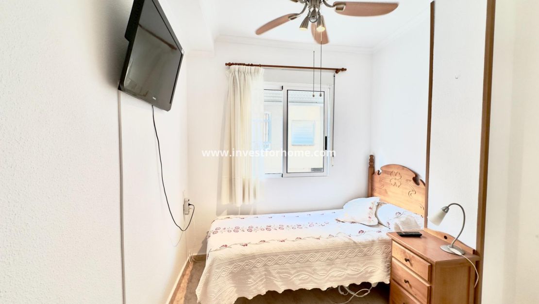 Verkoop - Appartement - Torrevieja - Centro