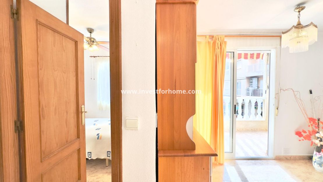 Verkoop - Appartement - Torrevieja - Centro