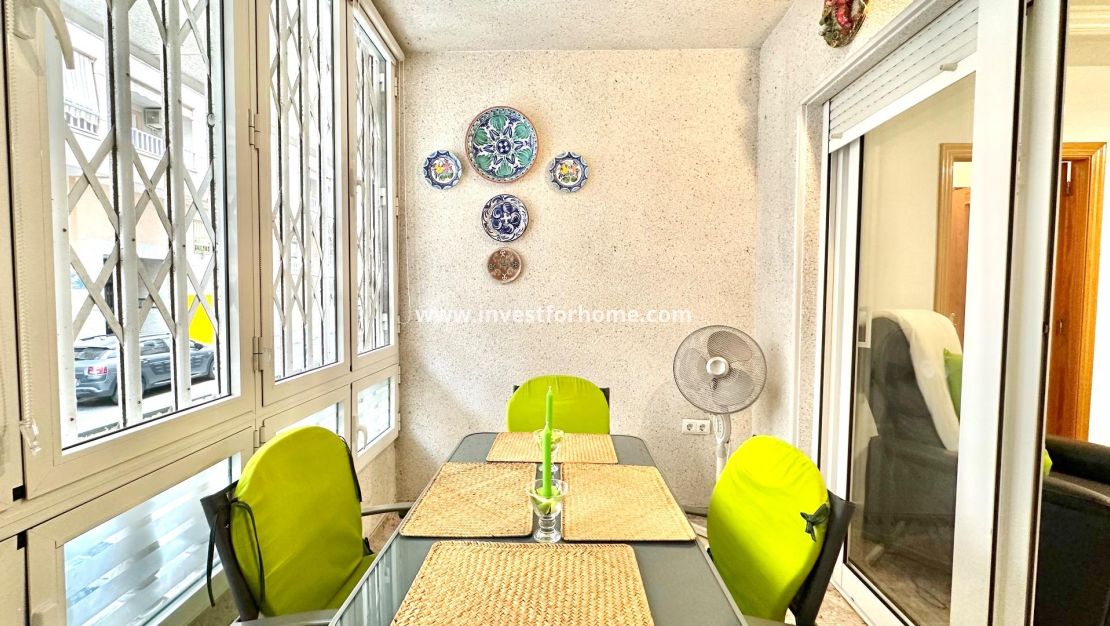 Verkoop - Appartement - Torrevieja - Centro