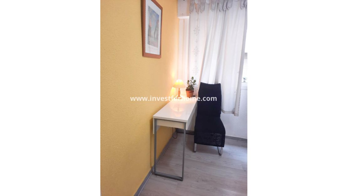 Verkoop - Appartement - Torrevieja - Centro