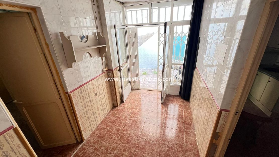 Verkoop - Appartement - Torrevieja - Centro