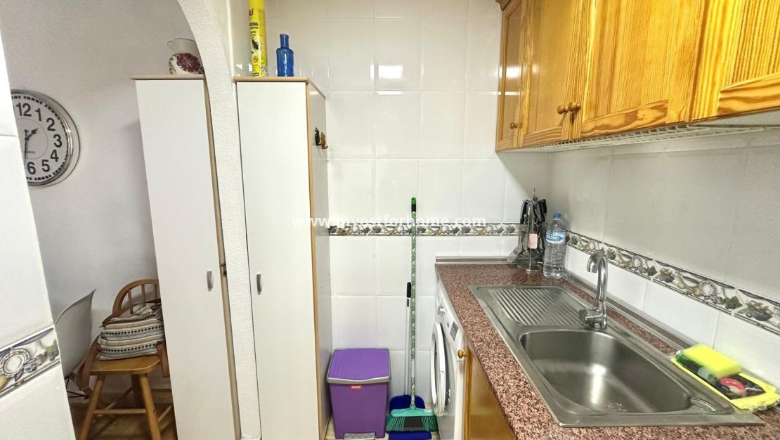 Verkoop - Appartement - Torrevieja - Centro