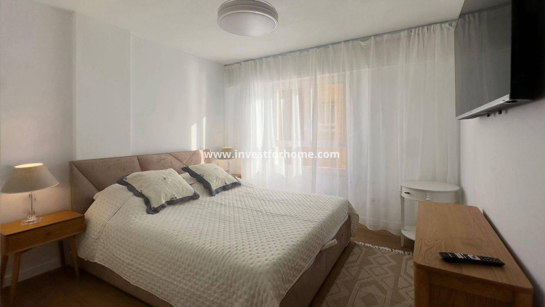 Verkoop - Appartement - Torrevieja - Centro