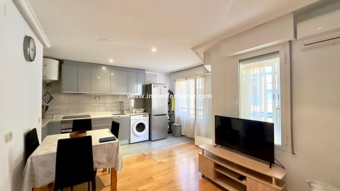 Verkoop - Appartement - Torrevieja - Centro