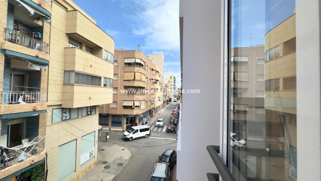 Verkoop - Appartement - Torrevieja - Centro