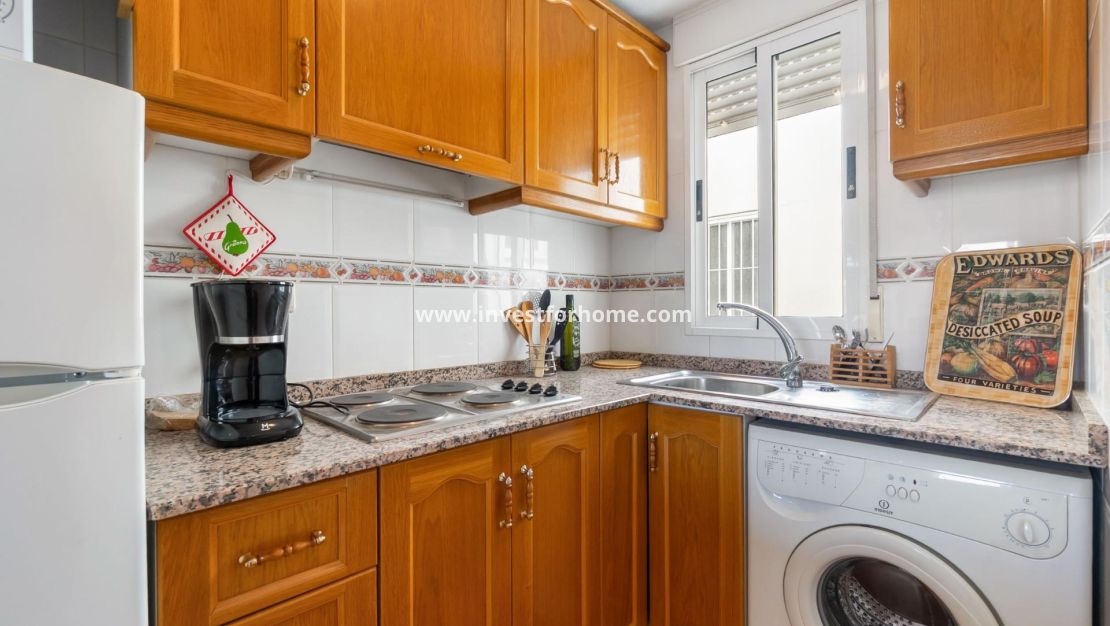 Verkoop - Appartement - Torrevieja - Centro