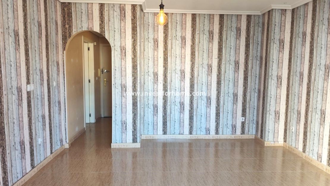 Verkoop - Appartement - Torrevieja - Centro