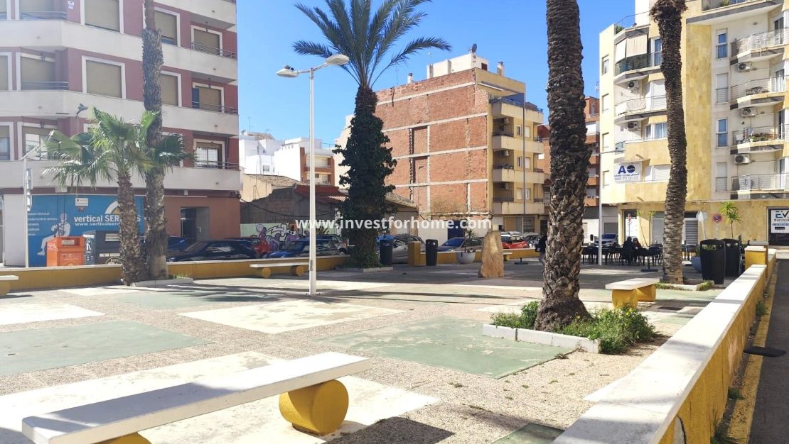 Verkoop - Appartement - Torrevieja - Centro