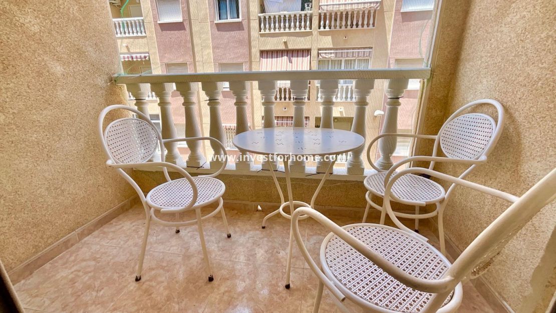 Verkoop - Appartement - Torrevieja - Centro