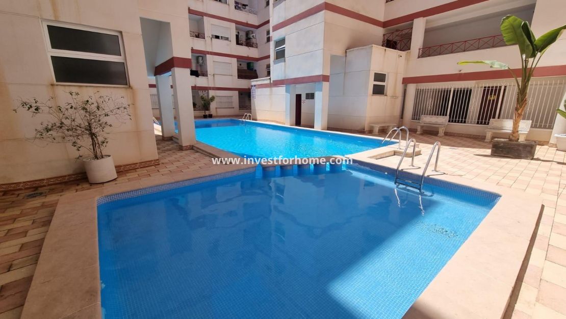 Verkoop - Appartement - Torrevieja - Centro
