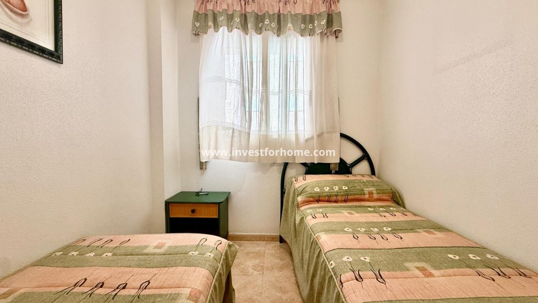 Verkoop - Appartement - Torrevieja - Centro