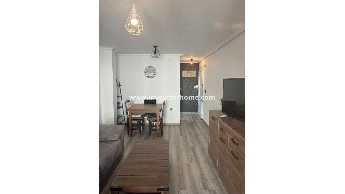 Verkoop - Appartement - Torrevieja - Centro