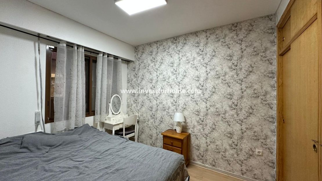 Verkoop - Appartement - Torrevieja - Centro