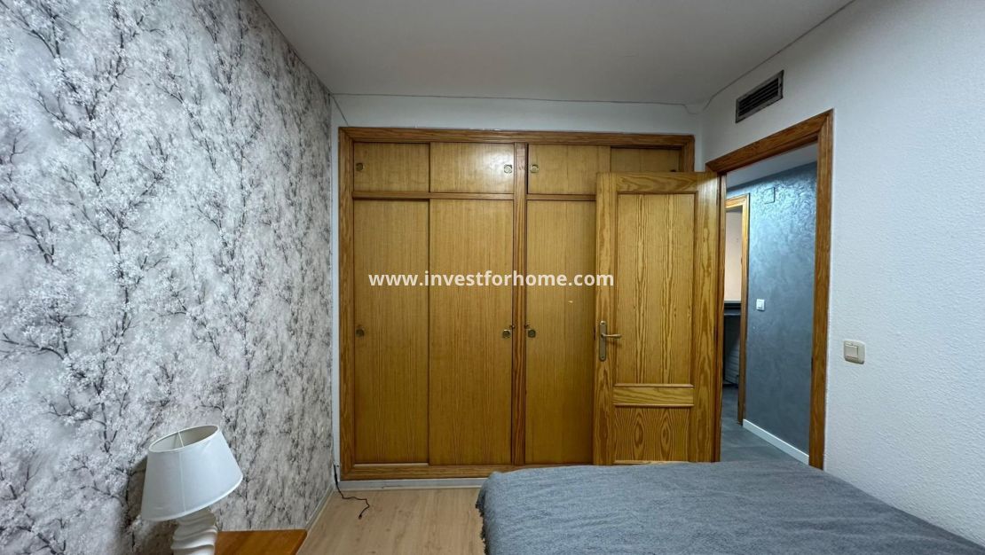 Verkoop - Appartement - Torrevieja - Centro