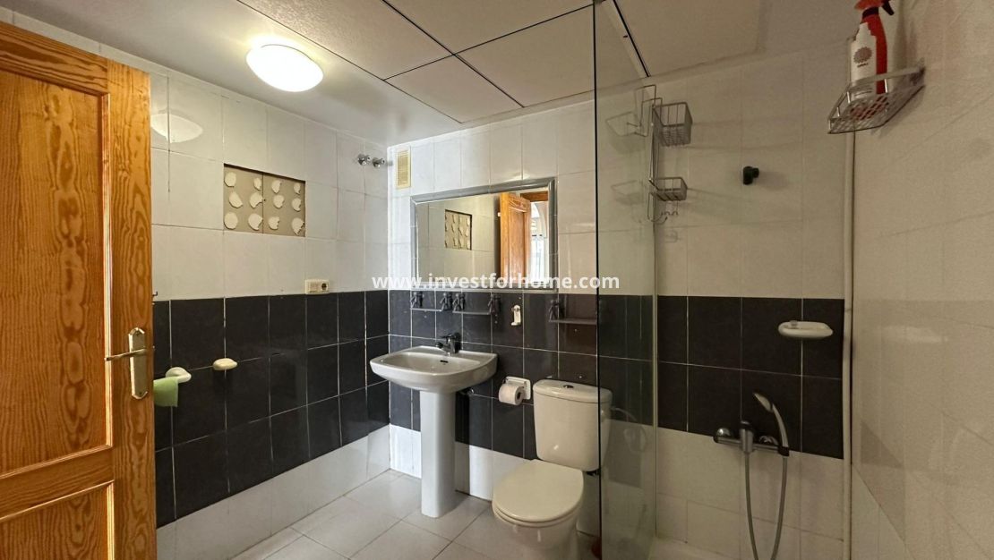 Verkoop - Appartement - Torrevieja - Centro
