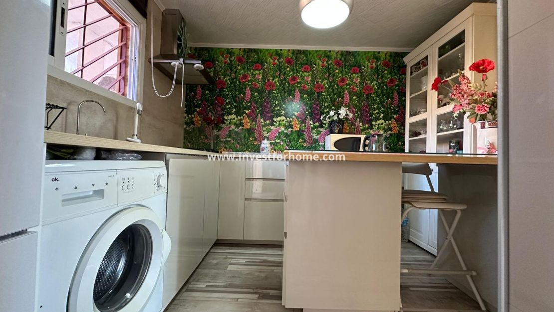 Verkoop - Appartement - Torrevieja - Centro