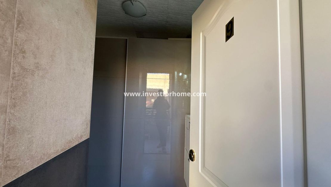 Verkoop - Appartement - Torrevieja - Centro