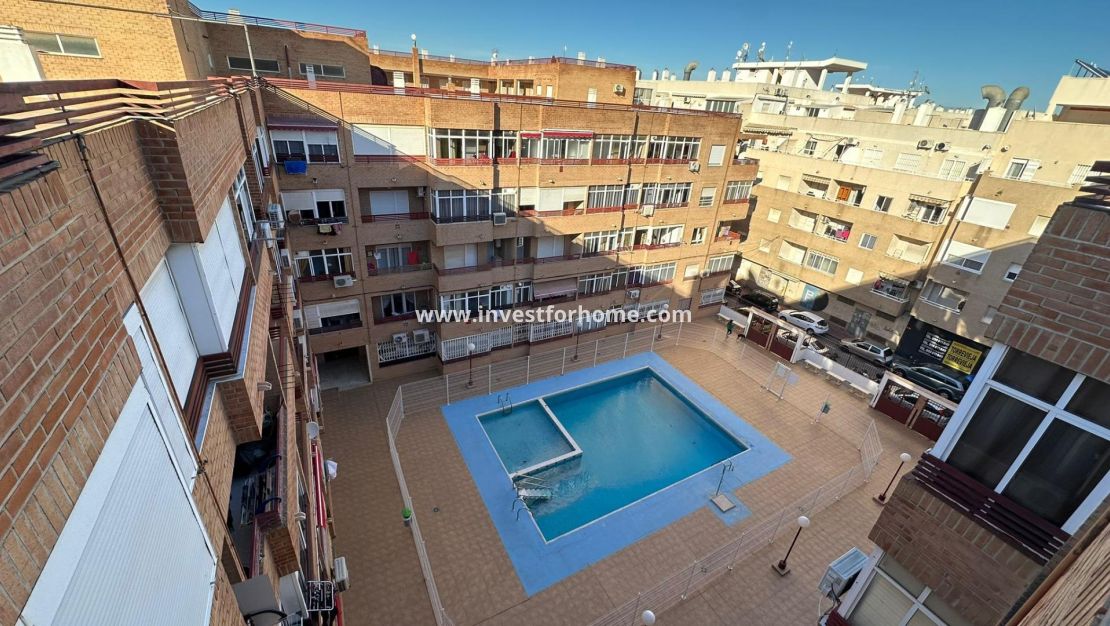 Verkoop - Appartement - Torrevieja - Centro