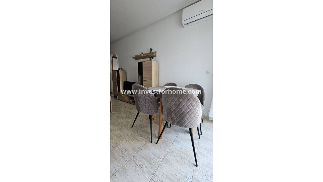 Verkoop - Appartement - Torrevieja - Centro
