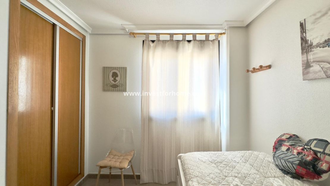 Verkoop - Appartement - Torrevieja - Centro