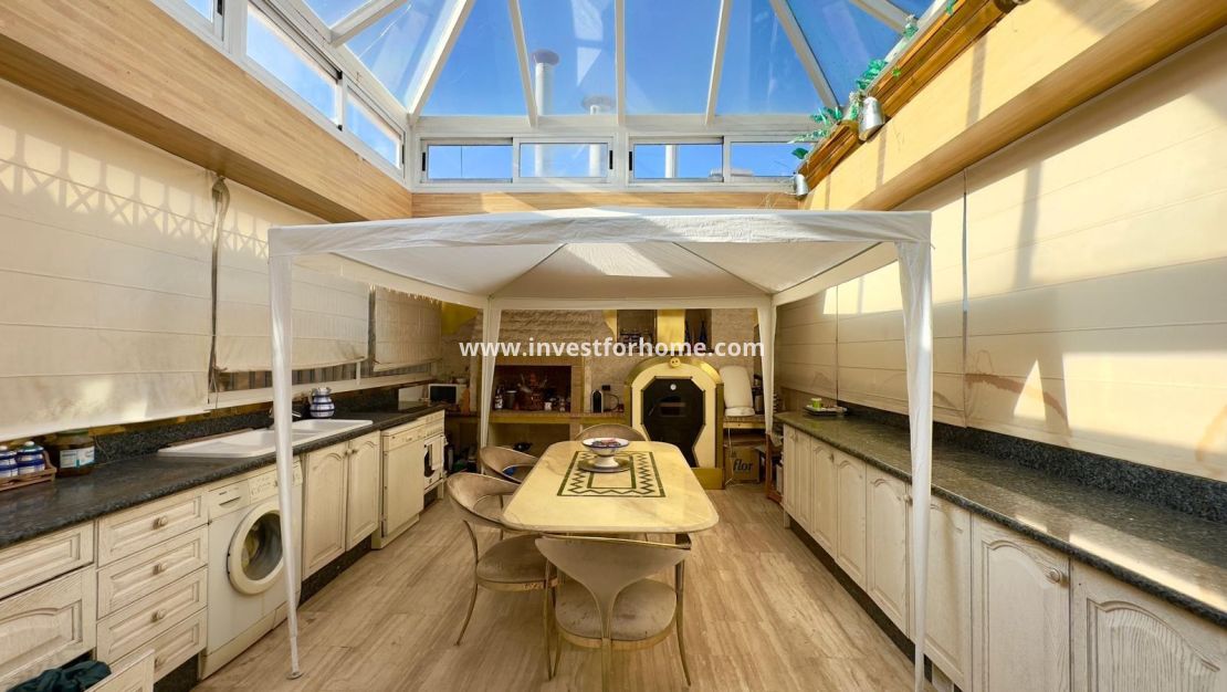 Verkoop - Appartement - Torrevieja - Centro