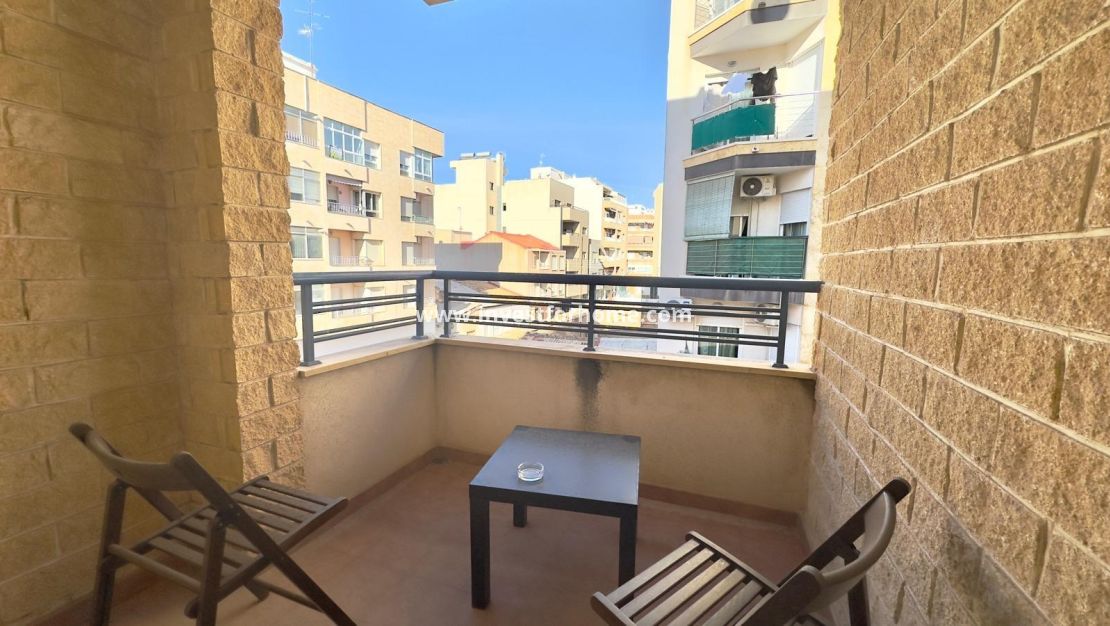 Verkoop - Appartement - Torrevieja - Centro