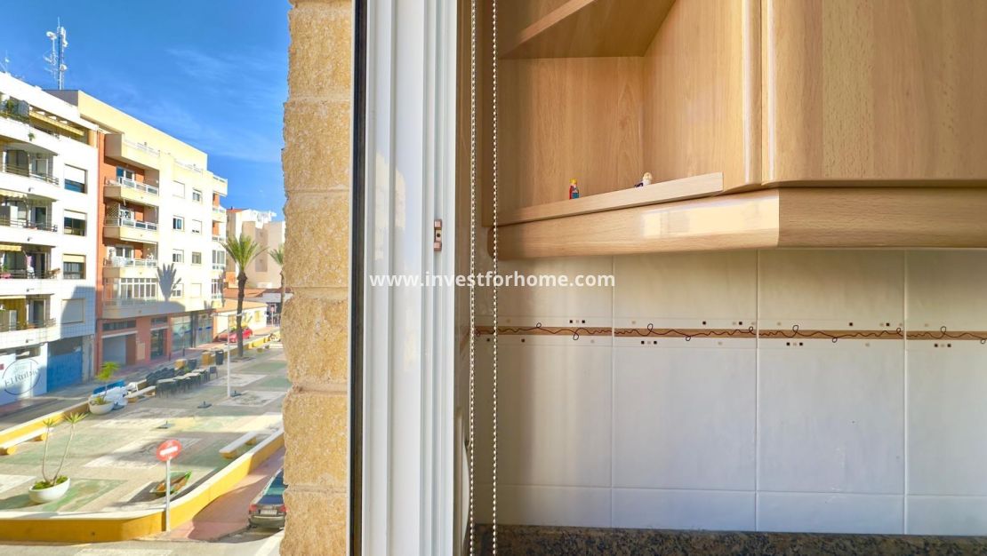Verkoop - Appartement - Torrevieja - Centro