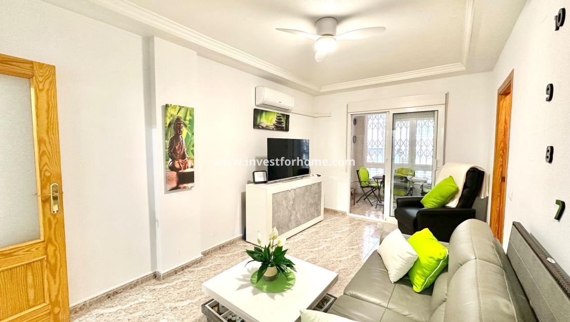 Verkoop - Appartement - Torrevieja - Centro