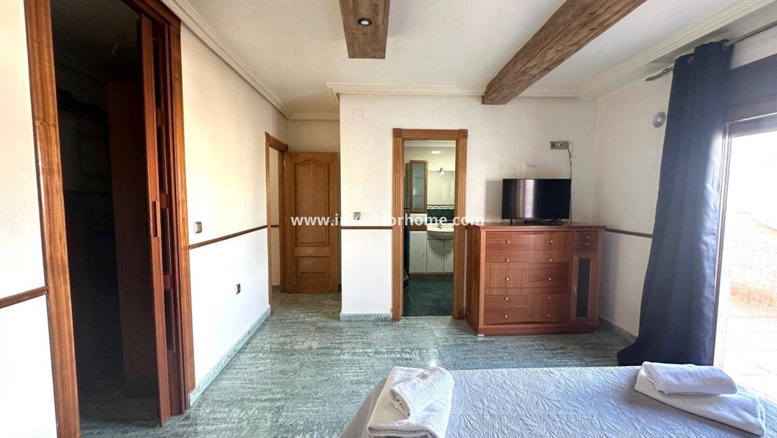 Verkoop - Appartement - Torrevieja - Centro