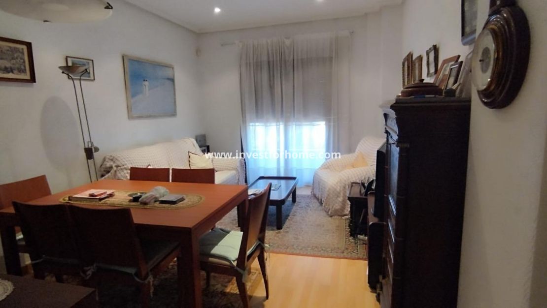Verkoop - Appartement - Torrevieja - Centro