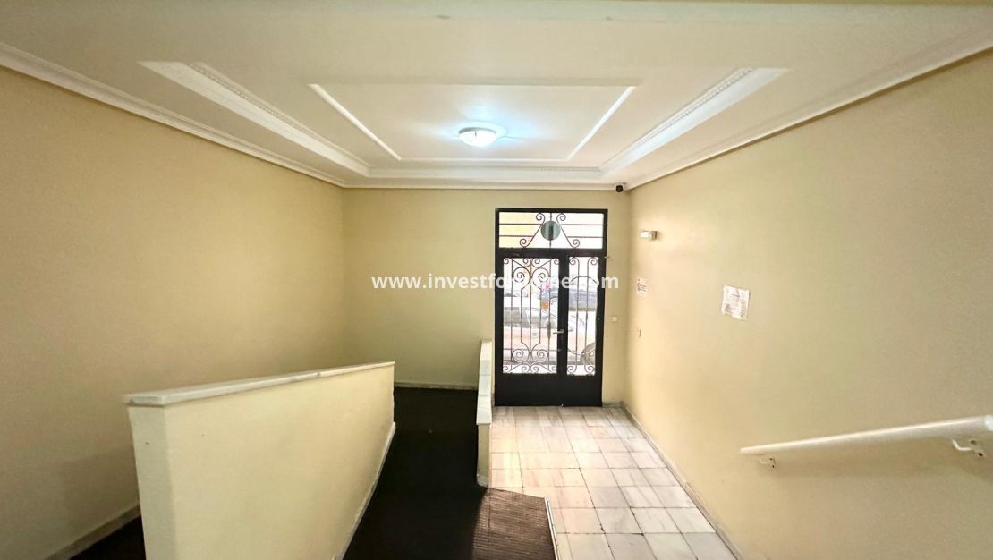 Verkoop - Appartement - Torrevieja - Centro