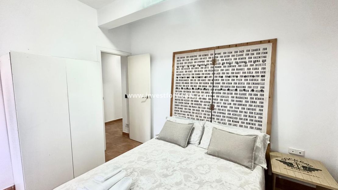 Verkoop - Appartement - Torrevieja - Centro