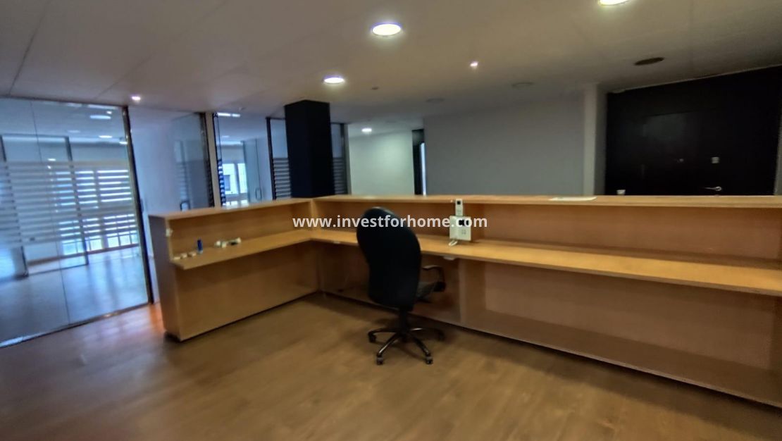 Verkoop - Appartement - Torrevieja - Centro