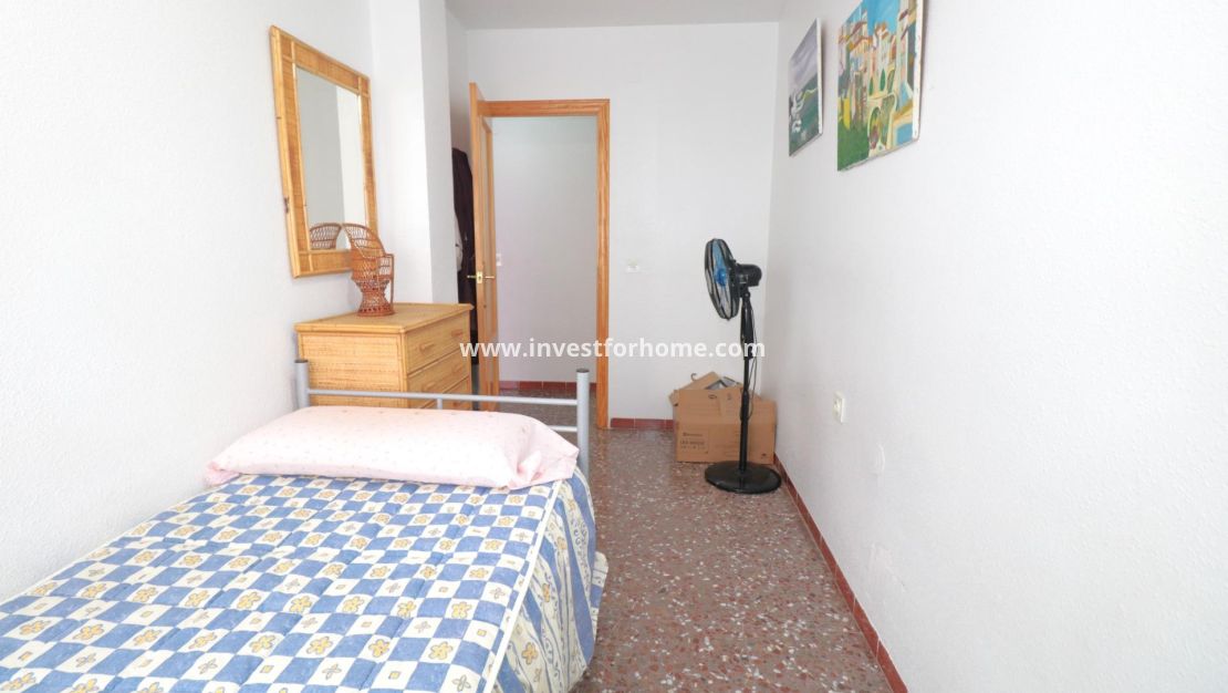 Verkoop - Appartement - Torrevieja - Centro