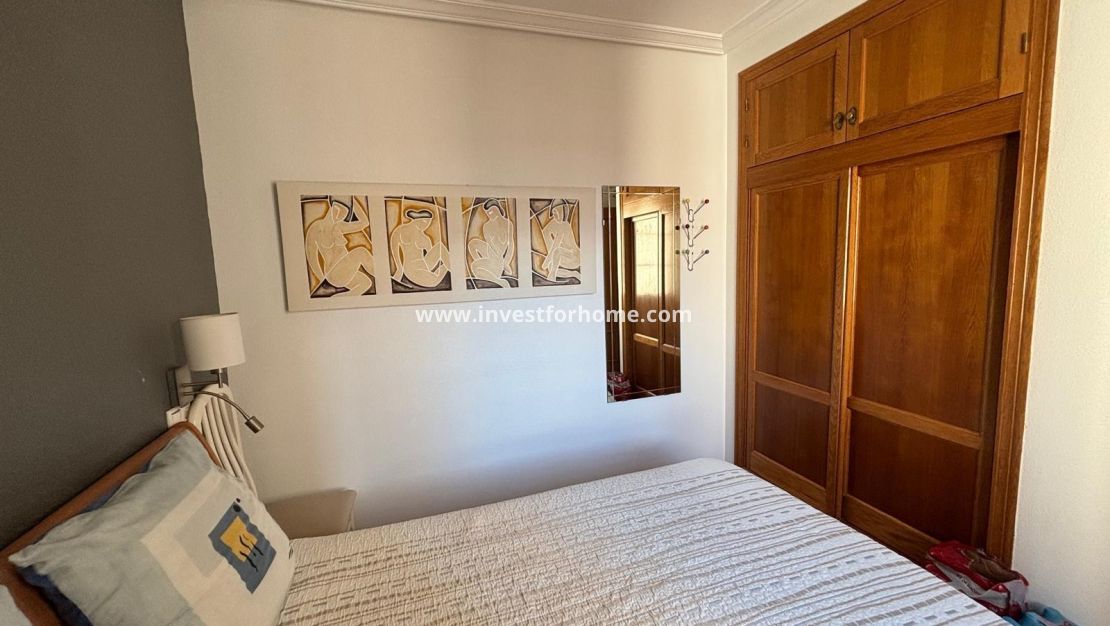 Verkoop - Appartement - Torrevieja - Centro