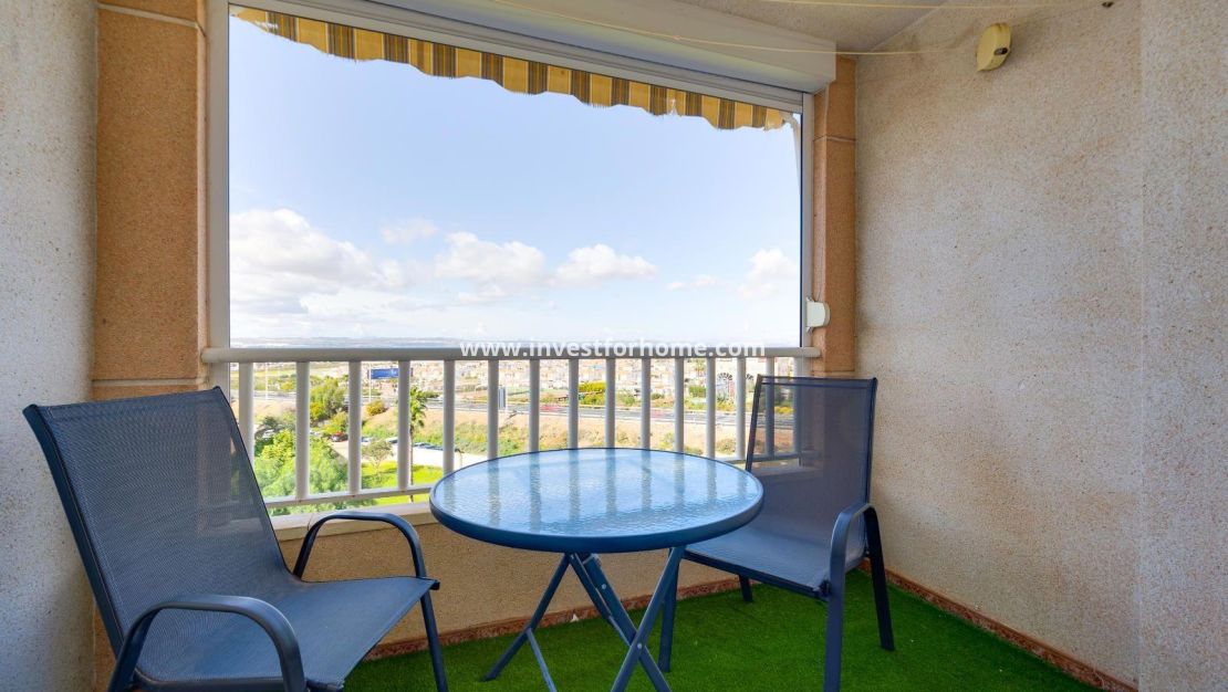 Verkoop - Appartement - Torrevieja - Centro