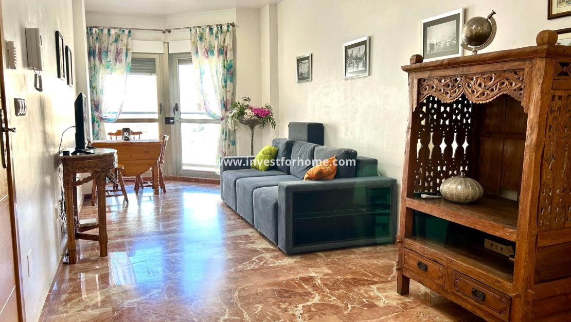 Verkoop - Appartement - Torrevieja - Centro