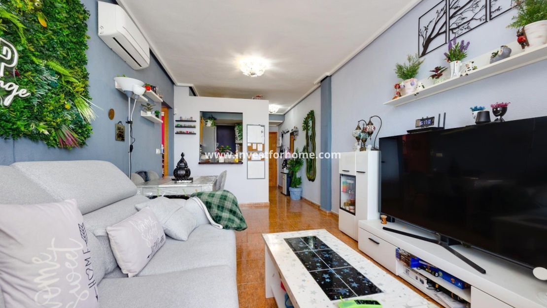 Verkoop - Appartement - Torrevieja - Centro