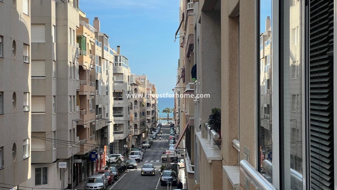 Verkoop - Appartement - Torrevieja - Centro